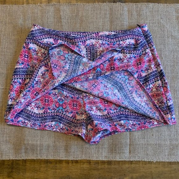 Colorful Flowy Shorts/Skort - Picture 2 of 3